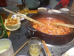 -两三事小郡肝串串香火锅(桂庙店)