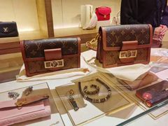 -LV路易威登(国际广场店)