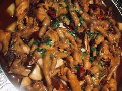 -胖哥俩肉蟹煲(湖滨银泰in77店)