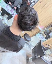 -马克男发时尚店