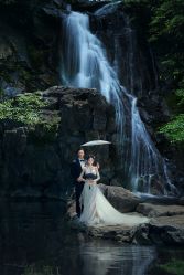 -雪中彩影婚纱摄影·微光艺术中心