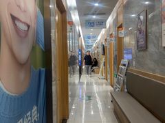 -上海仁爱医院口腔科 · 种植