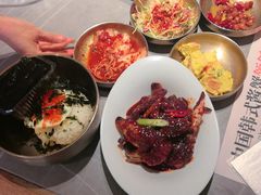 -草家酱蟹炭火烤肉店(珲春南路一店)
