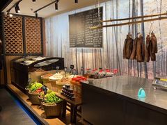 -洞庭土菜小炒馆(易发广场店)