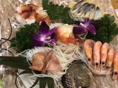 -青瓦餐厅·生鱼片·韩园烤肉(西塔店)