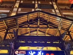 -小天鹅火锅·一线江景洪鼎旗舰店(洪崖洞店)