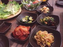 香猪坊餐前小菜-香猪坊韩国烤肉专属门店(魏公村店)