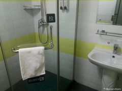 -悦友酒店(长沙井湾子国际家具广场店)