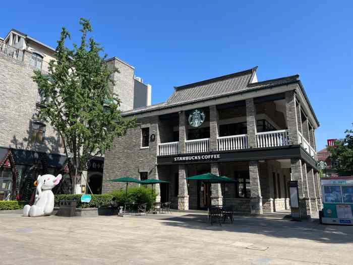 我觉得这是最美的一家星巴克,在这个春意盎-大众点评