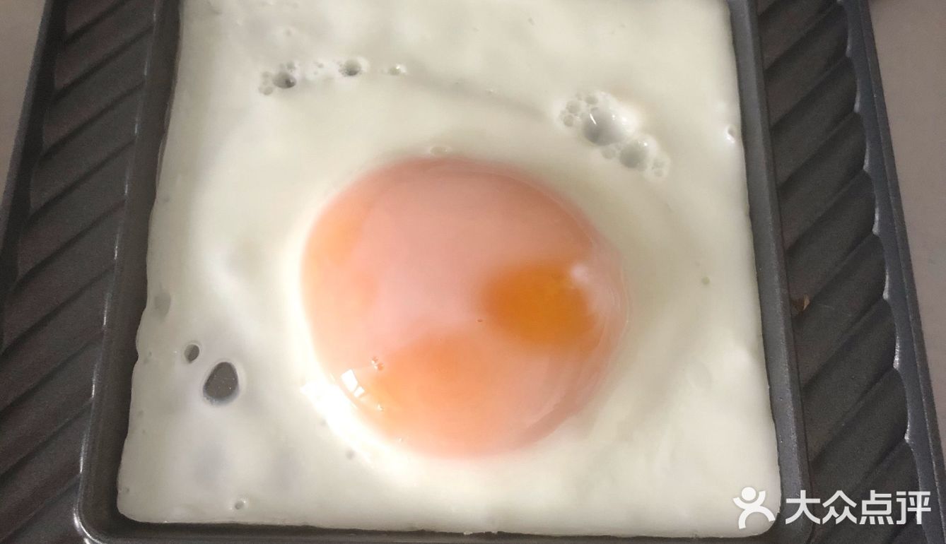 简单美味的早餐[调皮]