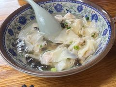 -无名氏宵夜小摊(祝家三姐妹馄饨店)