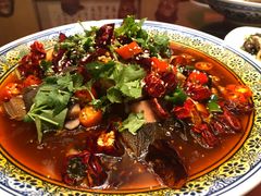 -鲁班小馆(政四街店)