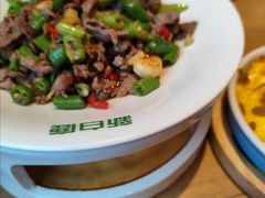 杭椒爆炒牛肉-新白鹿餐厅(城西银泰城店)
