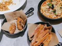 -必胜客(仲盛商城王安宇主题店)