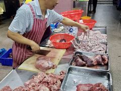 -标记美食新鲜猪杂(兴南大道店)
