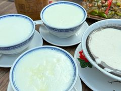 -周大娘牛乳(旧寨古村总店)