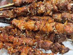 -巴汗羊肉串烧烤店