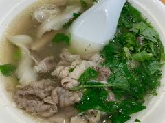 -杨三孃跷脚牛肉(中粮鸿云悦街店)