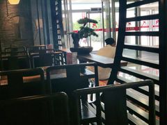 -呷哺呷哺 小火锅 (浦东新欧尚超市店)