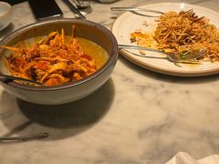 敲糖棒棒鸡-辛香汇·现炒川菜(淮海路百盛店)