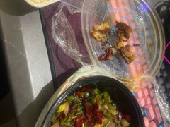 -钢管厂五区小郡肝串串香(蜀都万达店)
