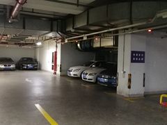 场地-大宁国际商业广场-地下停车库