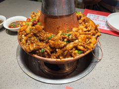 -老佛爷铜炉蛙锅(东门老街店)