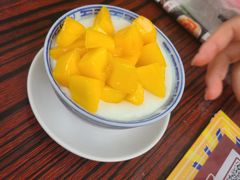 芒果双皮奶-周大娘牛乳(旧寨古村总店)