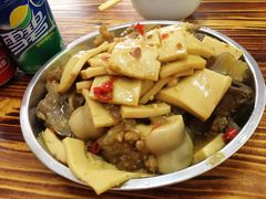 牛蹄-老兵牛蹄店(下沙店)