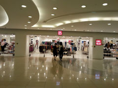 门面-优衣库(北京新东安店)
