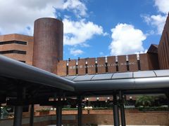 -香港理工大学