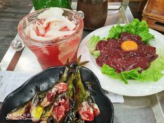 -二荆条·蜀鲜汇城市森林火锅