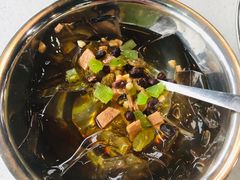红糖冰粉-憨铁匠老火锅(龙岗万科里店)
