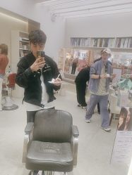 -Mentor Hair Salon