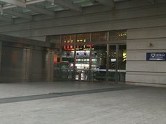 -晋江动车站