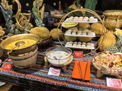 -四海一家自助餐(益田假日广场店)