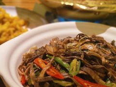 -先启半步颠·川菜小炒