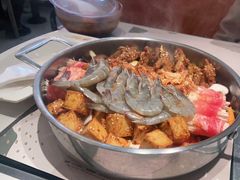 -黄记煌三汁焖锅(新佳丽江汉路店)