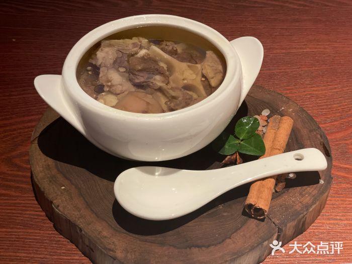 NIUNIUPARK和牛螃蟹(龙湖杭州滨江天街店)每日养生例汤图片