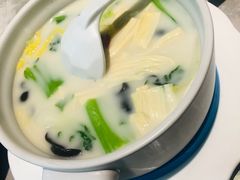 -大树餐厅(红旗街万达店)