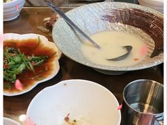 -88号小吃店·经典云南菜·地道纳西美食