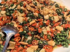 -川流不息·地道川菜·小龙虾(松东路店)