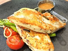 煎鸡胸配蘑菇汁-安妮意大利餐厅(世贸天阶店)