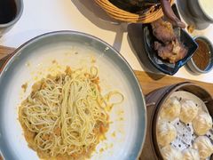 -馋三尺蟹粉小笼(人民广场店)