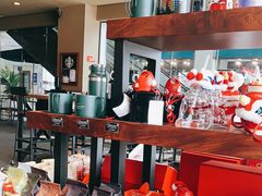 零售区-星巴克(保定华创广场店)