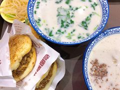 羊杂汤-穆得·老周家牛肉烧饼(普利街店)