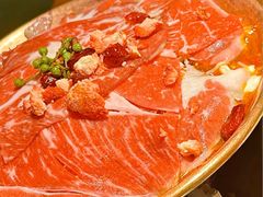 -满满初牛·炭烧牛肉专门店(国大店)