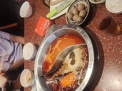 -重庆小天鹅火锅(中商广场店)