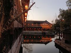 -鲁镇
