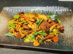 -松茸小馆·云南特色餐厅